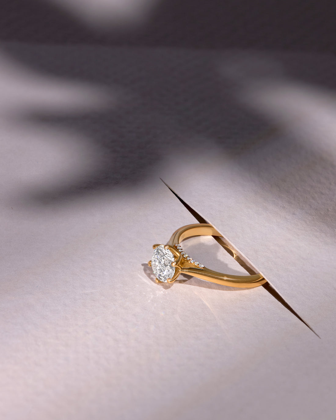 Round Ring (سكن الروح) 1 Ct