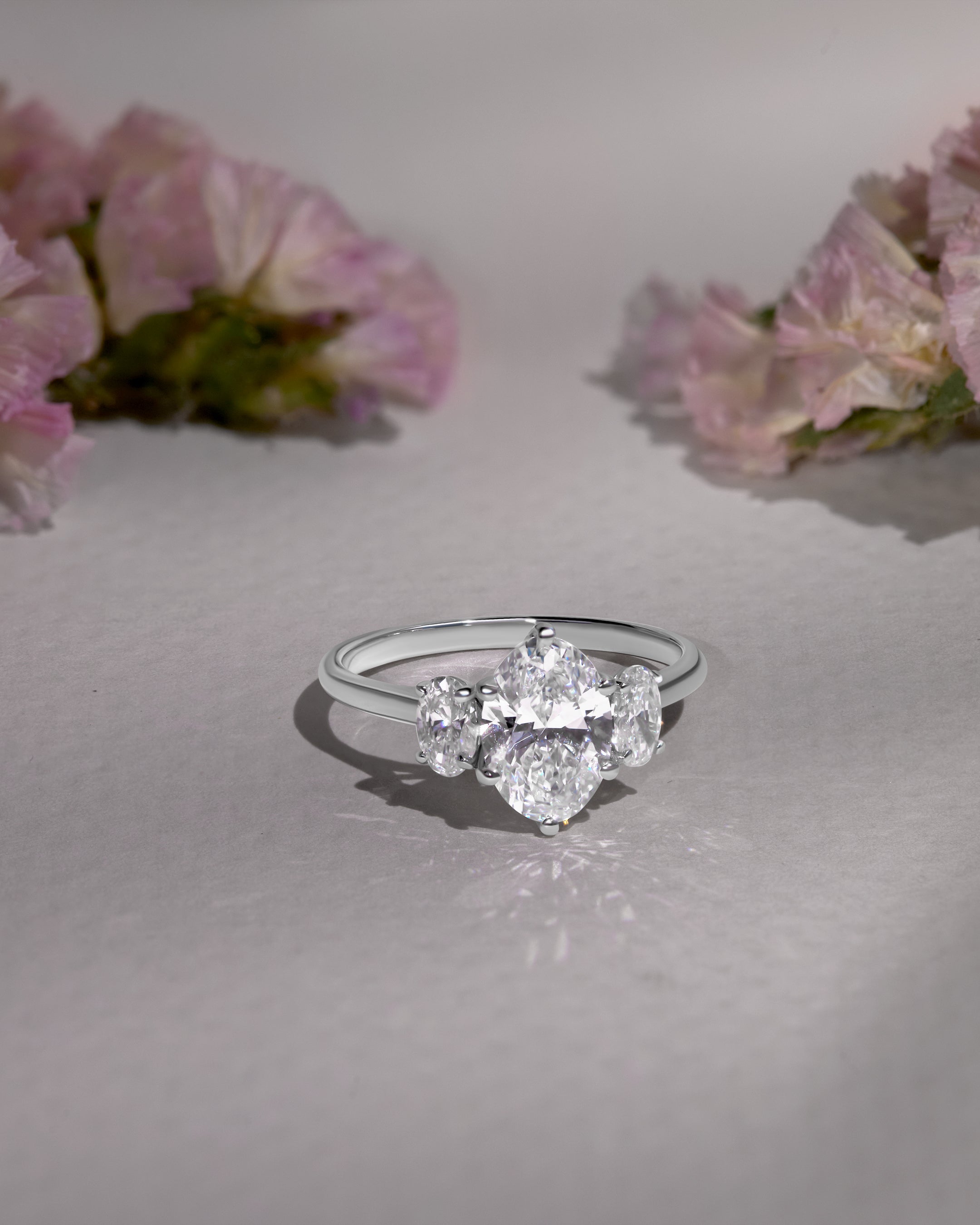 Oval  Ring ( ود ) - 2 Ct